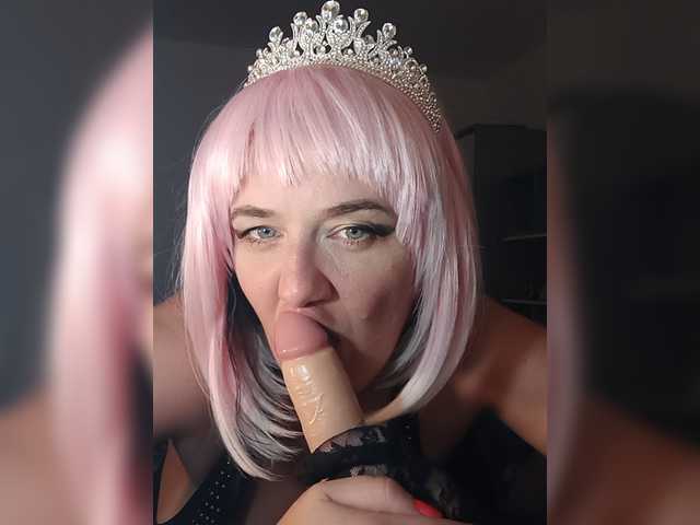 Sex chat gratuit in direct cu Angela100 pe BongaCams
