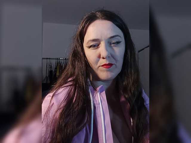 Angela100 live cam on BongaCams