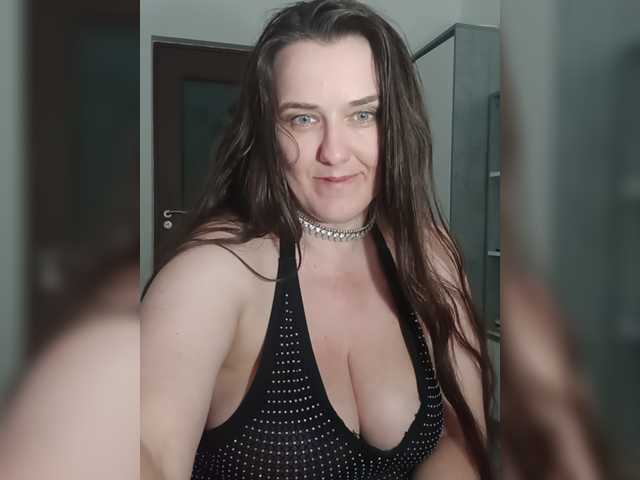 Sex chat gratuit in direct cu Angela100 pe BongaCams
