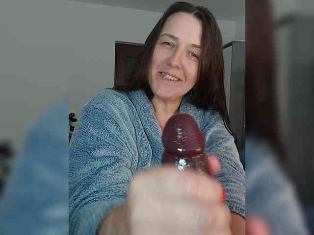 Angela100