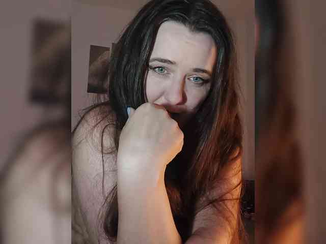 Angela100 webcam