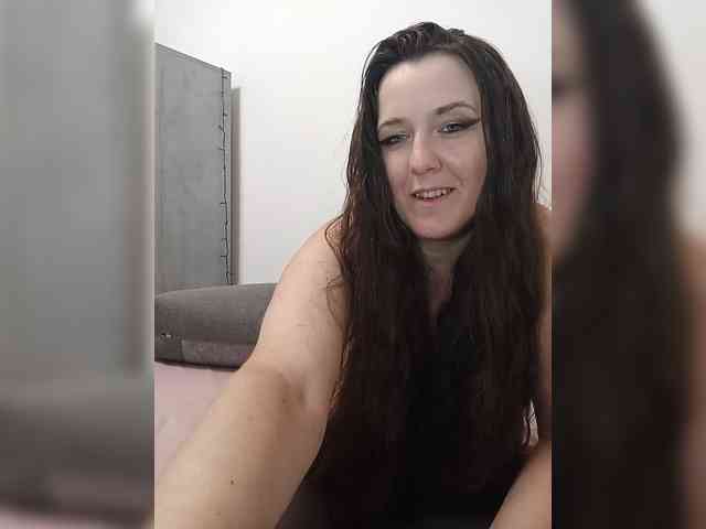 Angela100 webcam