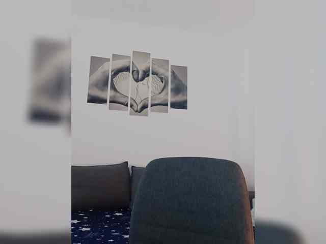 Angela100 webcam