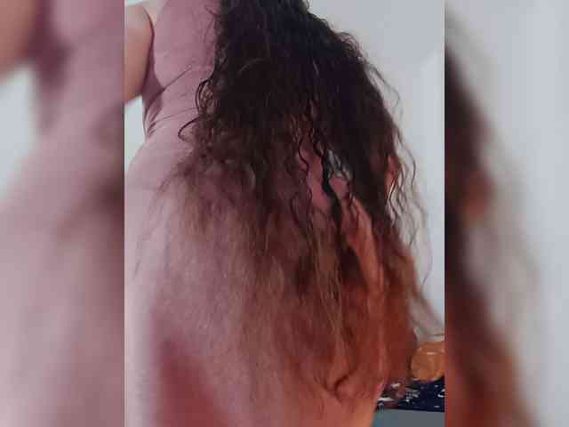 Angela100 webcam