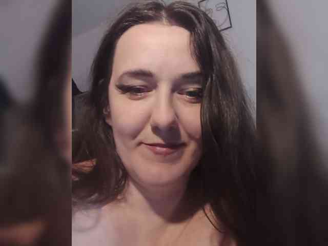 Angela100