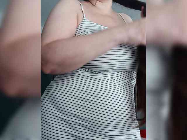 Angela100 webcam