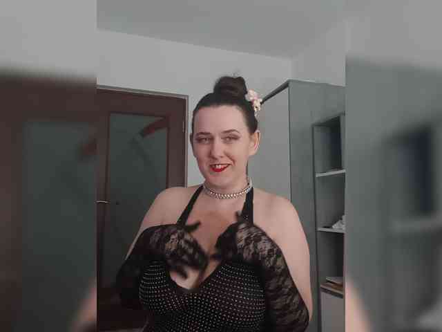 Angela100 webcam