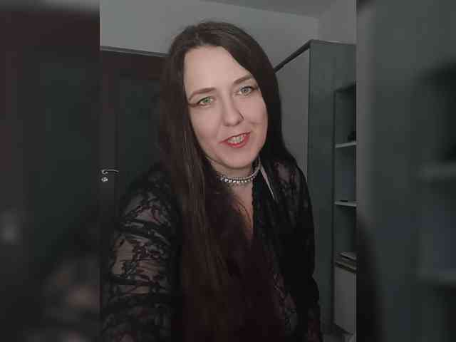 Angela100 webcam