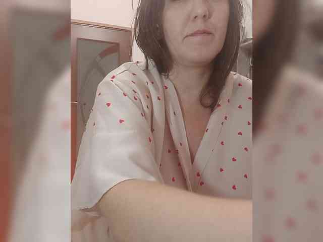 Angela100 webcam