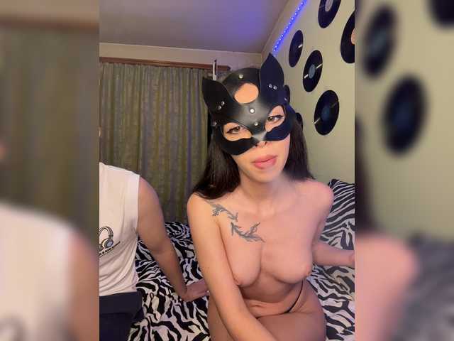 SweetVenomX live cam on BongaCams