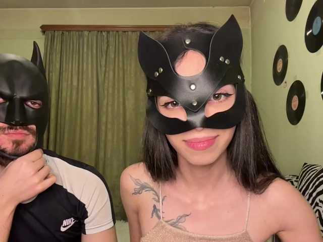 go to chat with SweetVenomX