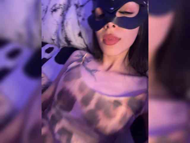 SweetVenomX webcam