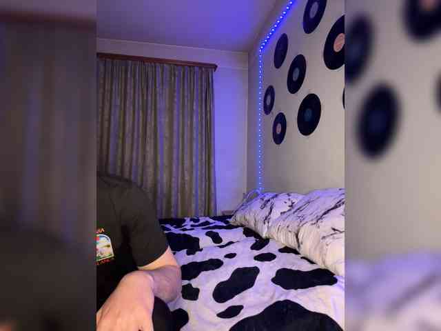 SweetVenomX webcam
