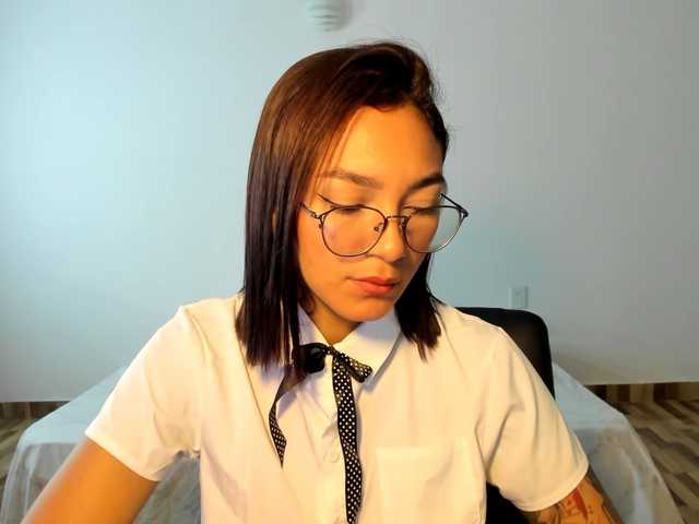 PARKERCINTHIA live cam on BongaCams