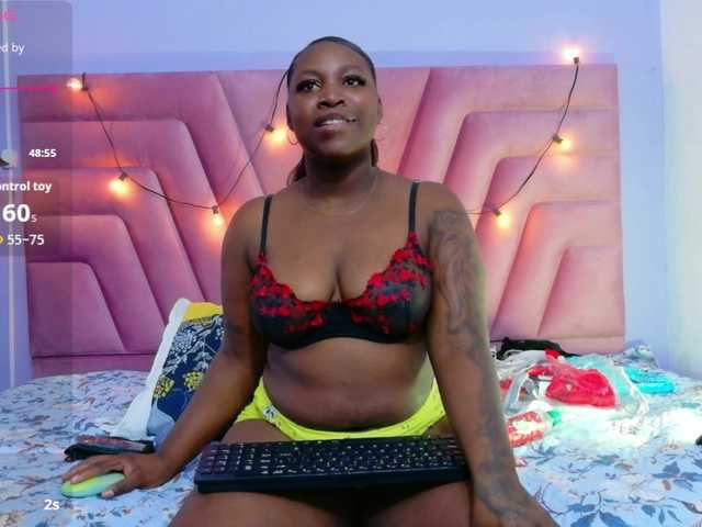 misspaula's BongaCams show and profile