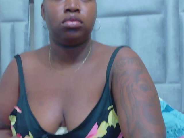 misspaula's BongaCams show and profile