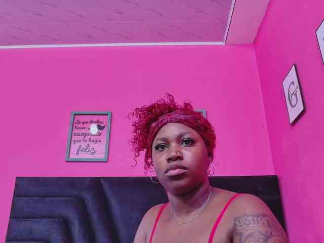 misspaula webcam
