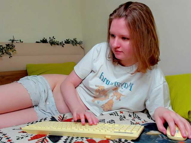 PuddingPantie live cam on BongaCams