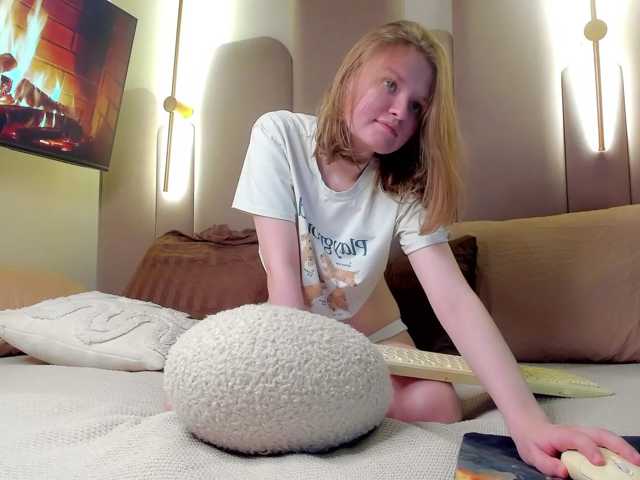 PuddingPantie live cam on BongaCams