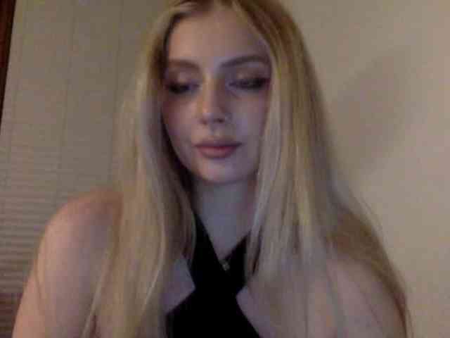 MayaDesire Live Webcam on BongaCams