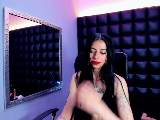 DulceMiiaa live cam on BongaCams