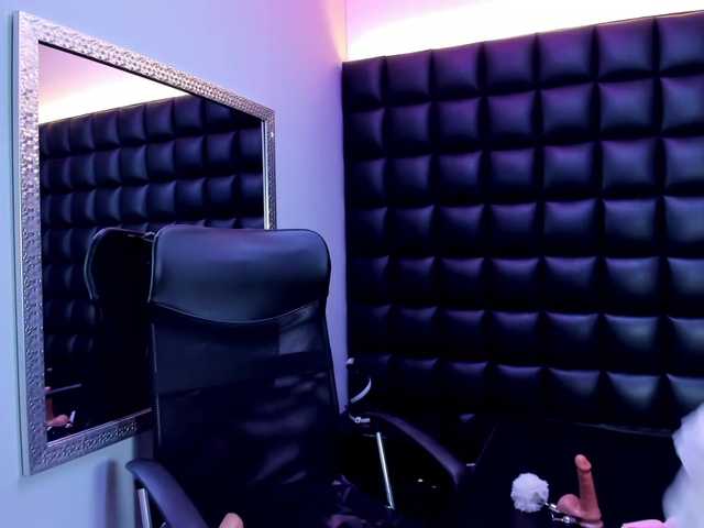 DulceMiiaa live cam on BongaCams