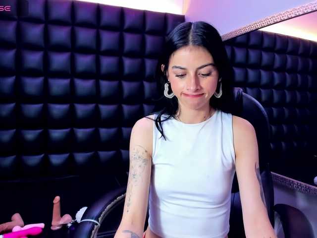 DulceMiiaa live cam on BongaCams