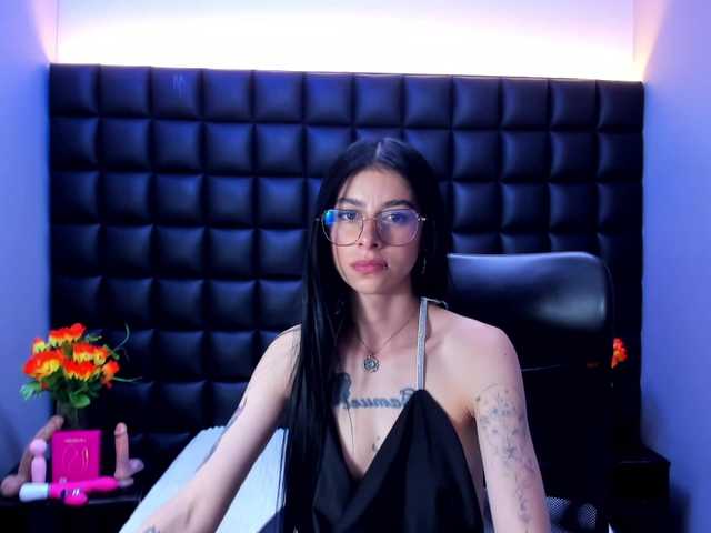 DulceMiiaa live cam on BongaCams