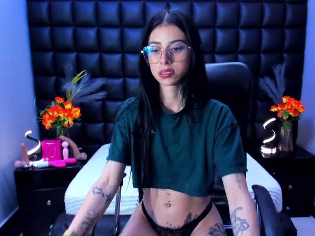 DulceMiiaa live cam on BongaCams