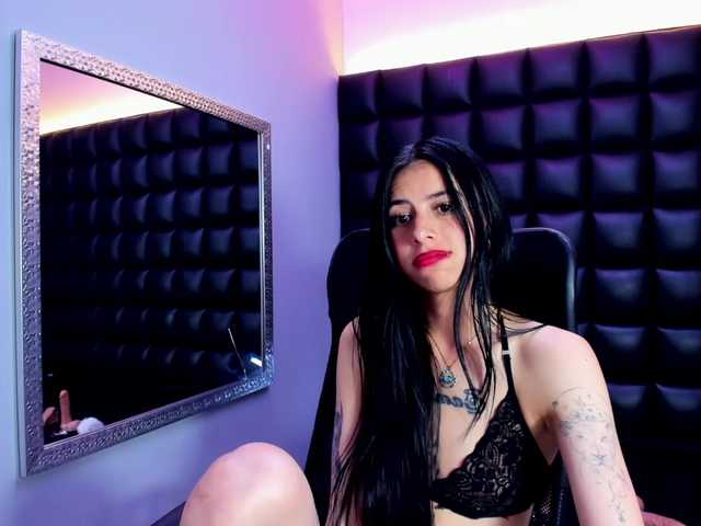 DulceMiiaa live cam on BongaCams