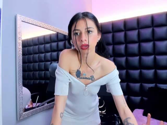 DulceMiiaa live cam on BongaCams