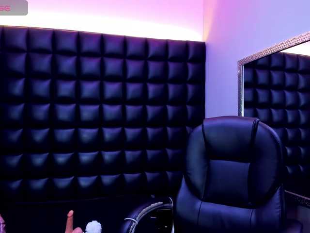 DulceMiiaa live cam on BongaCams