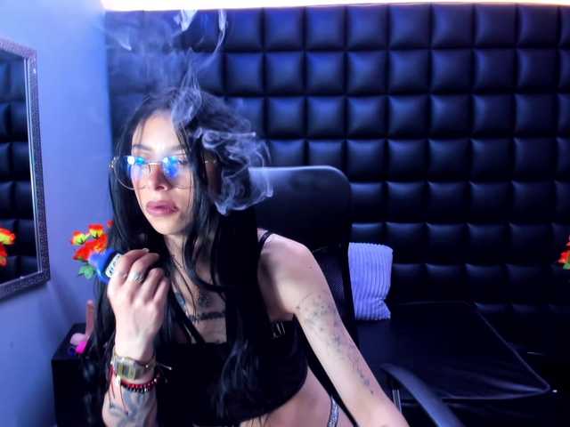 DulceMiiaa live cam on BongaCams