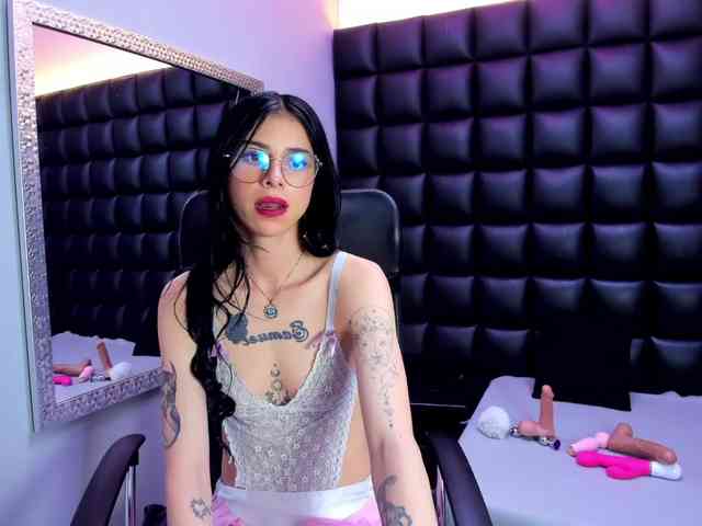 Model: DulceMiiaa