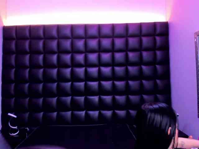 DulceMiiaa webcam