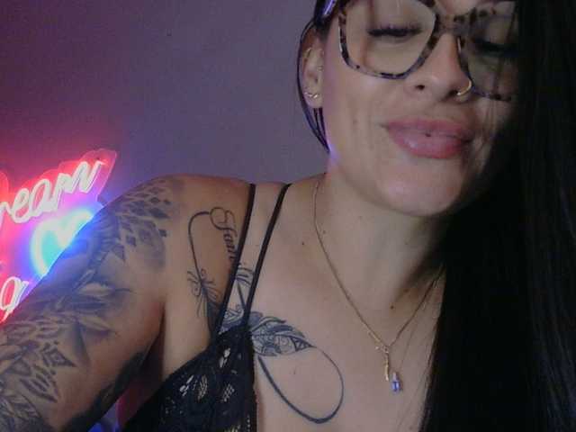 NoirLust live webcam show