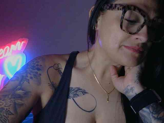 NoirLust webcam