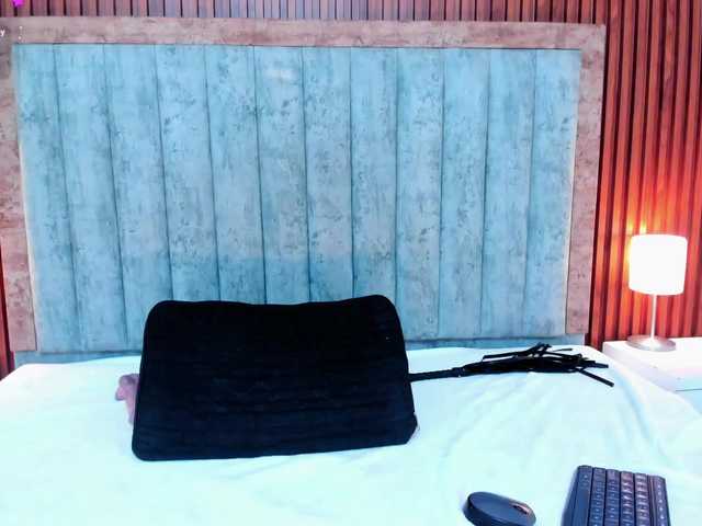 Karina-Towers webcam