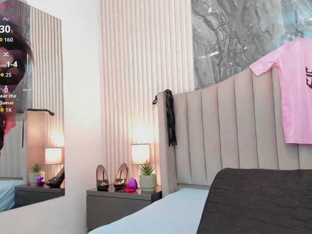 Karina-Towers live cam on BongaCams