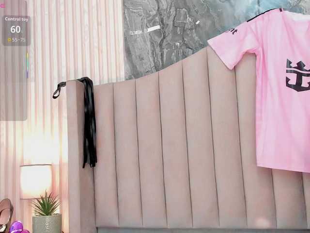 Karina-Towers live cam on BongaCams