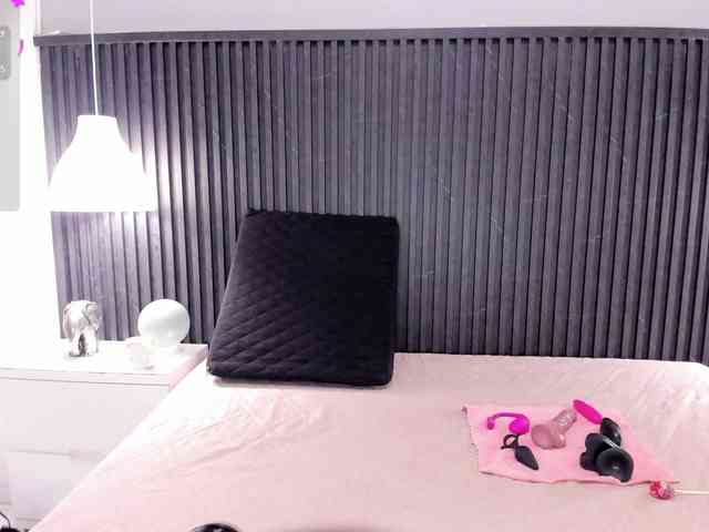 Karina-Towers webcam