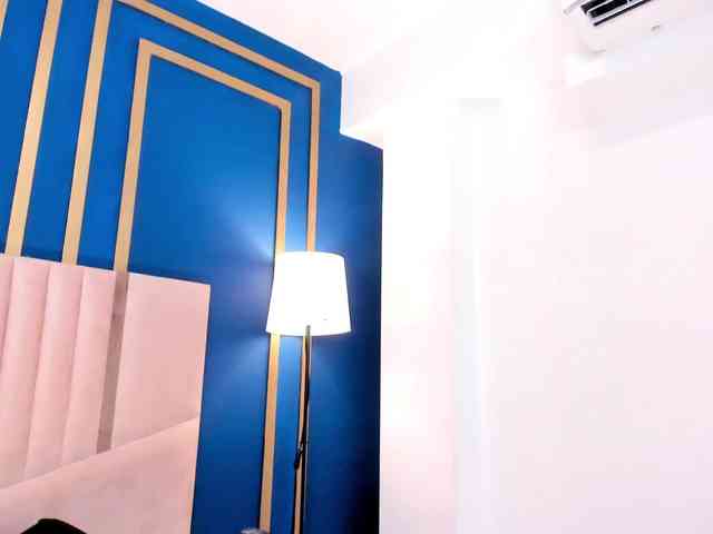 Karina-Towers webcam