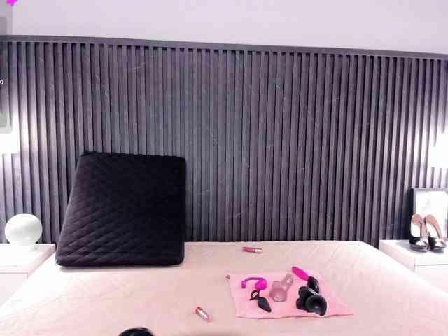 Karina-Towers webcam