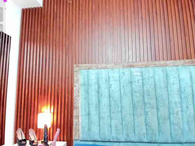 Karina-Towers webcam