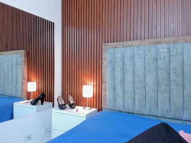 Karina-Towers webcam