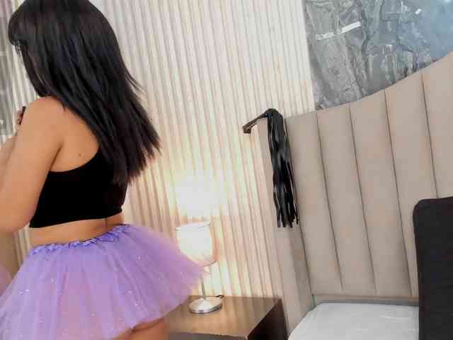 Karina-Towers webcam