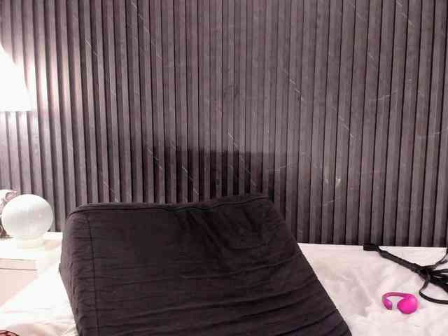 Karina-Towers webcam