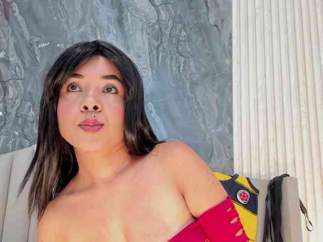 Karina-Towers webcam