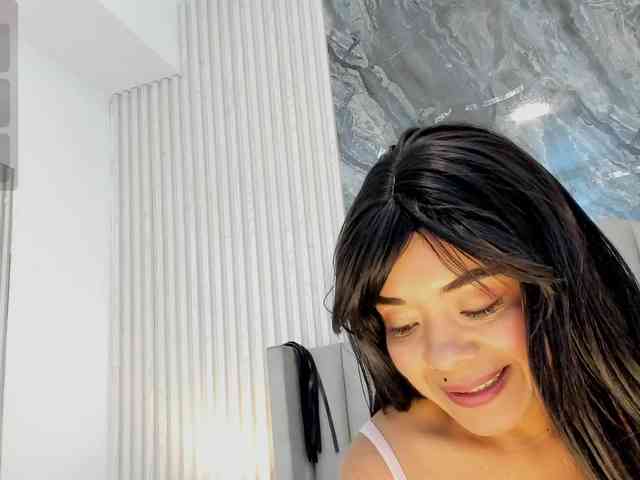 Karina-Towers webcam