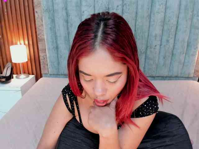 Karina-Towers webcam